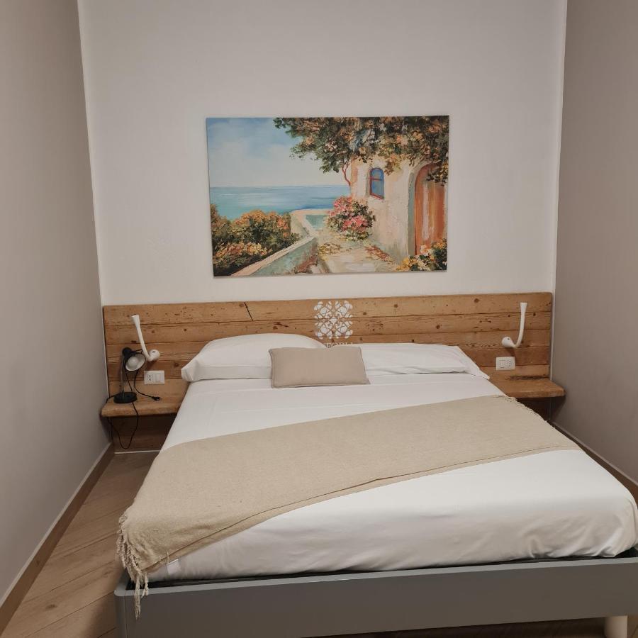 Euforia Napoli - Tre Sedi - Three Locations Bed & Breakfast Rom bilde
